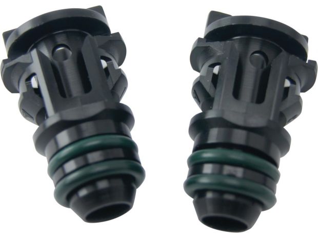 Oil line to engine retainer 