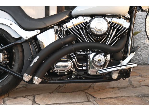 Rainbow V2 Exhaust System , Without Heat Shield, Polished Smith and Listen End Cap, Black 2,5" 